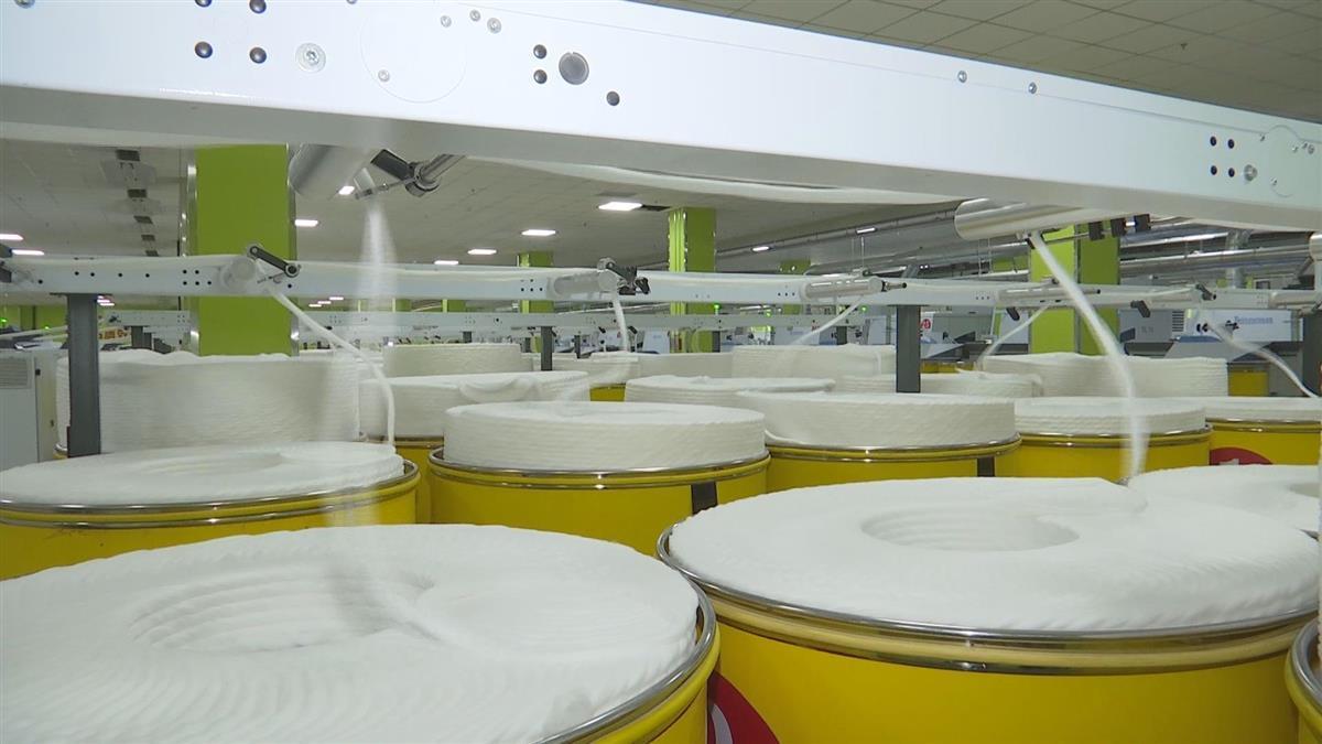 孝感奮戰(zhàn)開(kāi)門(mén)紅② 產(chǎn)銷(xiāo)兩旺，漢川城隍鎮(zhèn)紡織企業(yè)迎來(lái)開(kāi)門(mén)紅